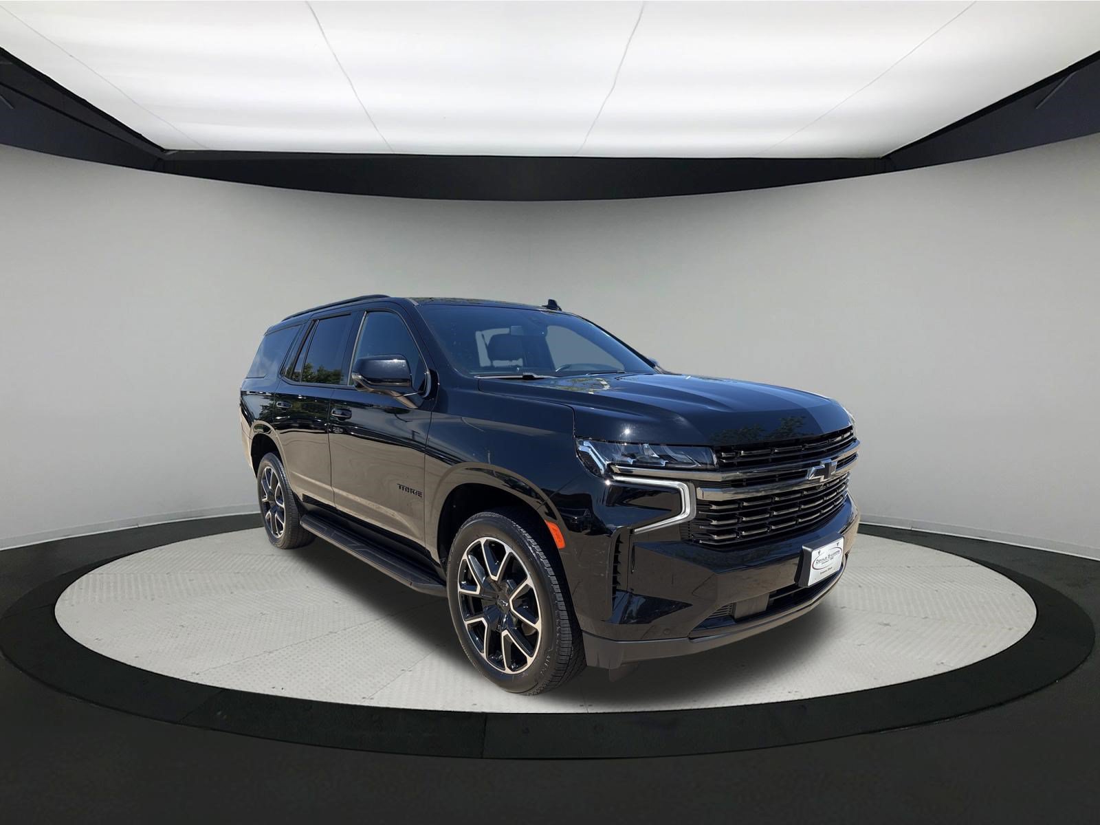 Used 2022 Chevrolet Tahoe RST w/ Luxury Package AWD/4WD image 7