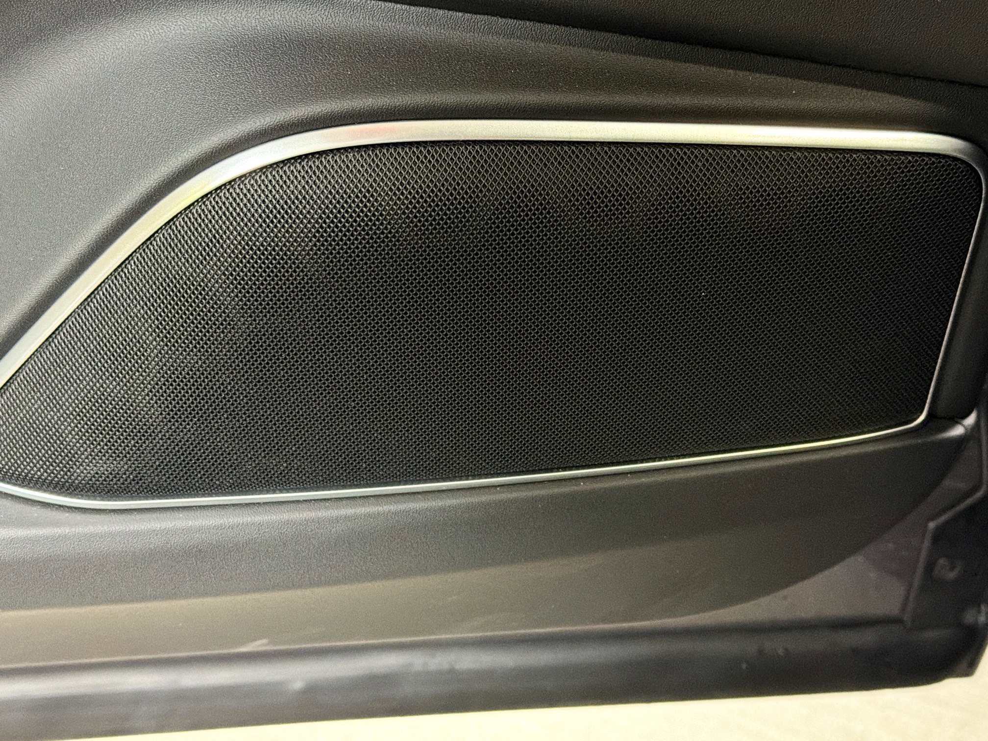 Used 2023 Maserati Levante GT image 24