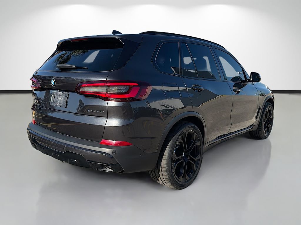 Used 2023 BMW X5 sDrive40i w/ Premium Package RWD image 3