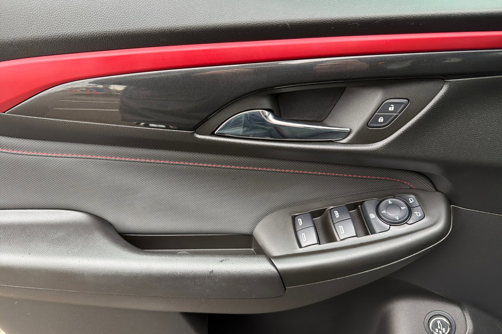 Used 2025 Chevrolet TrailBlazer RS w/ Convenience Package image 11