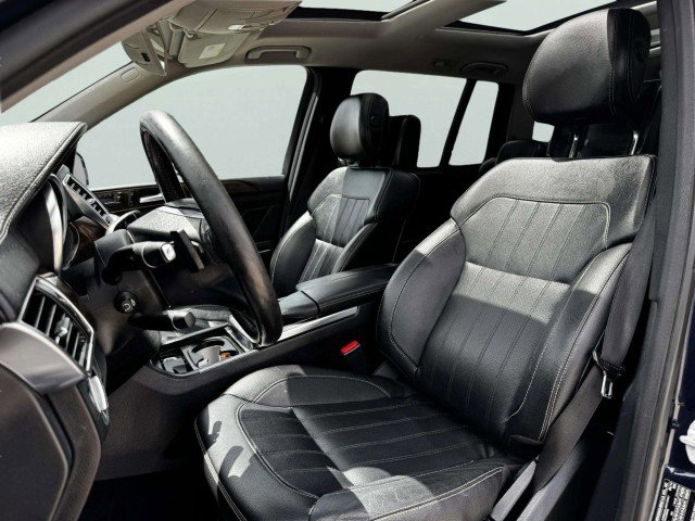 Used 2014 Mercedes-Benz GL 450 4MATIC image 19