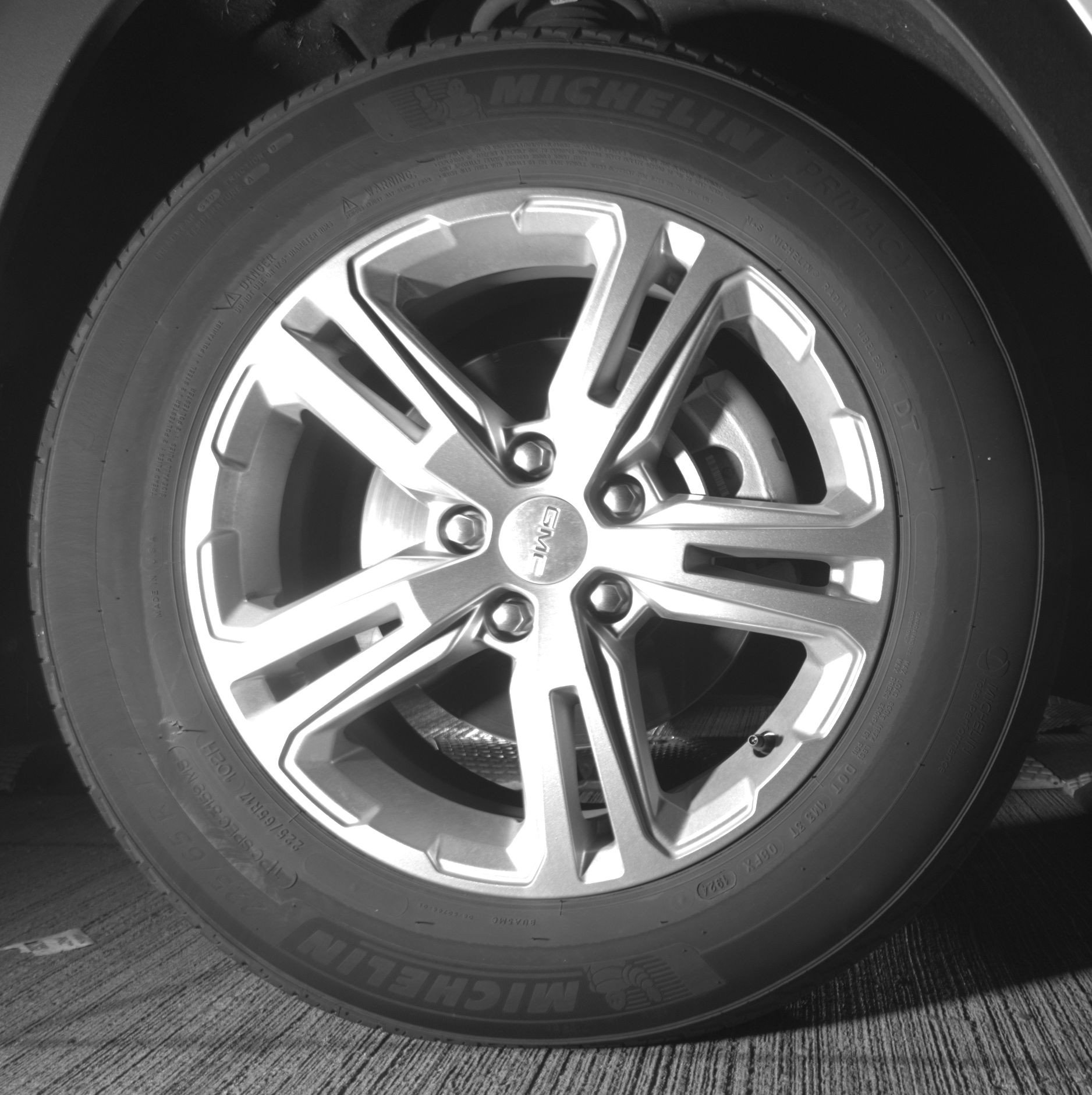 Used 2024 GMC Terrain SLE FWD image 18