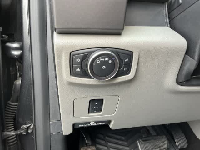 Used 2019 Ford F350 XLT w/ XLT Value Package AWD/4WD image 32