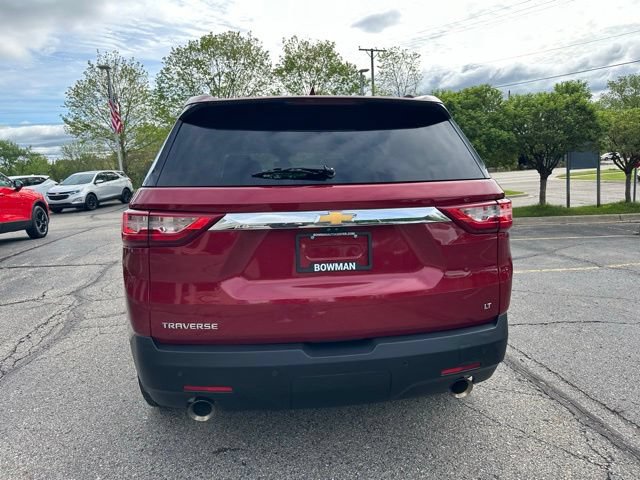 Used 2020 Chevrolet Traverse LT w/ LT Premium Package FWD image 4