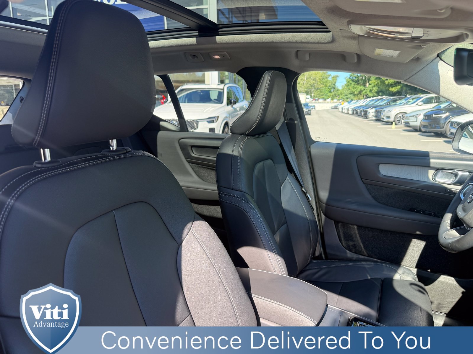 Certified 2024 Volvo XC40 B5 Plus w/ Protection Package Premier AWD/4WD image 30