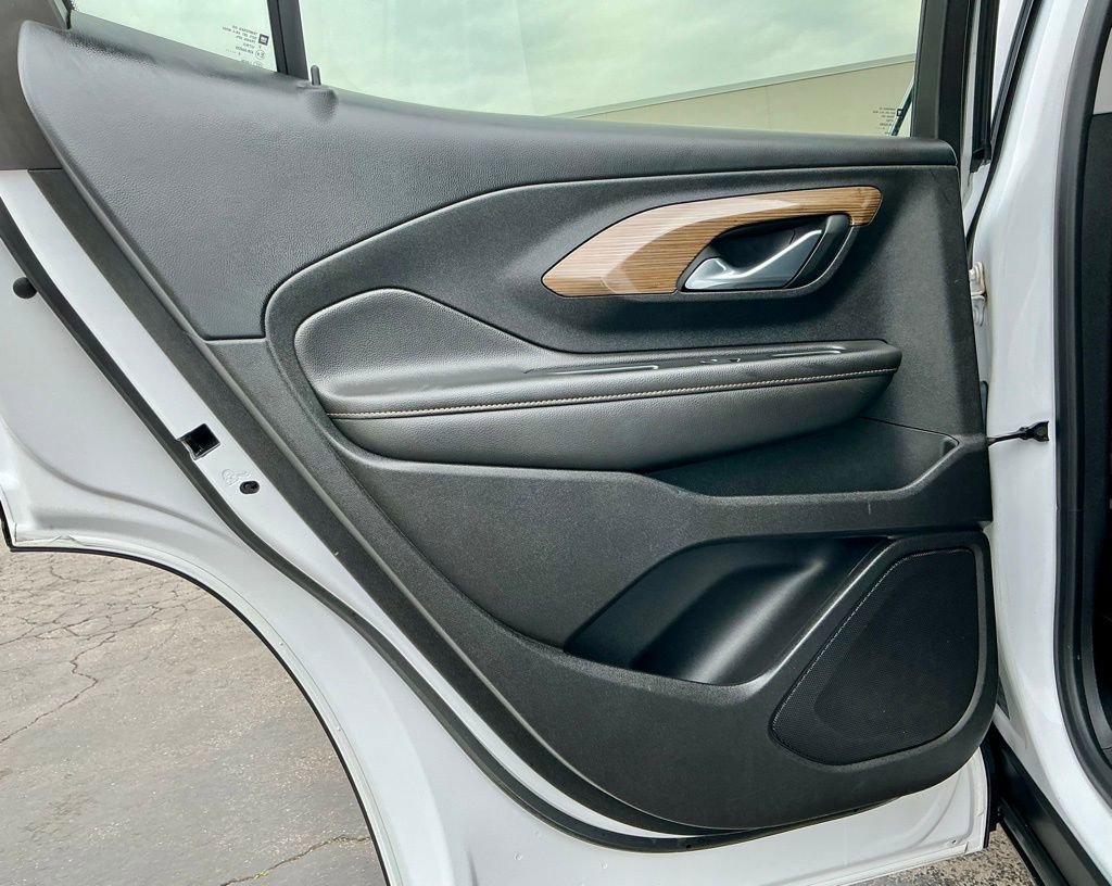 Used 2019 GMC Terrain SLE w/ Driver Convenience Package image 32