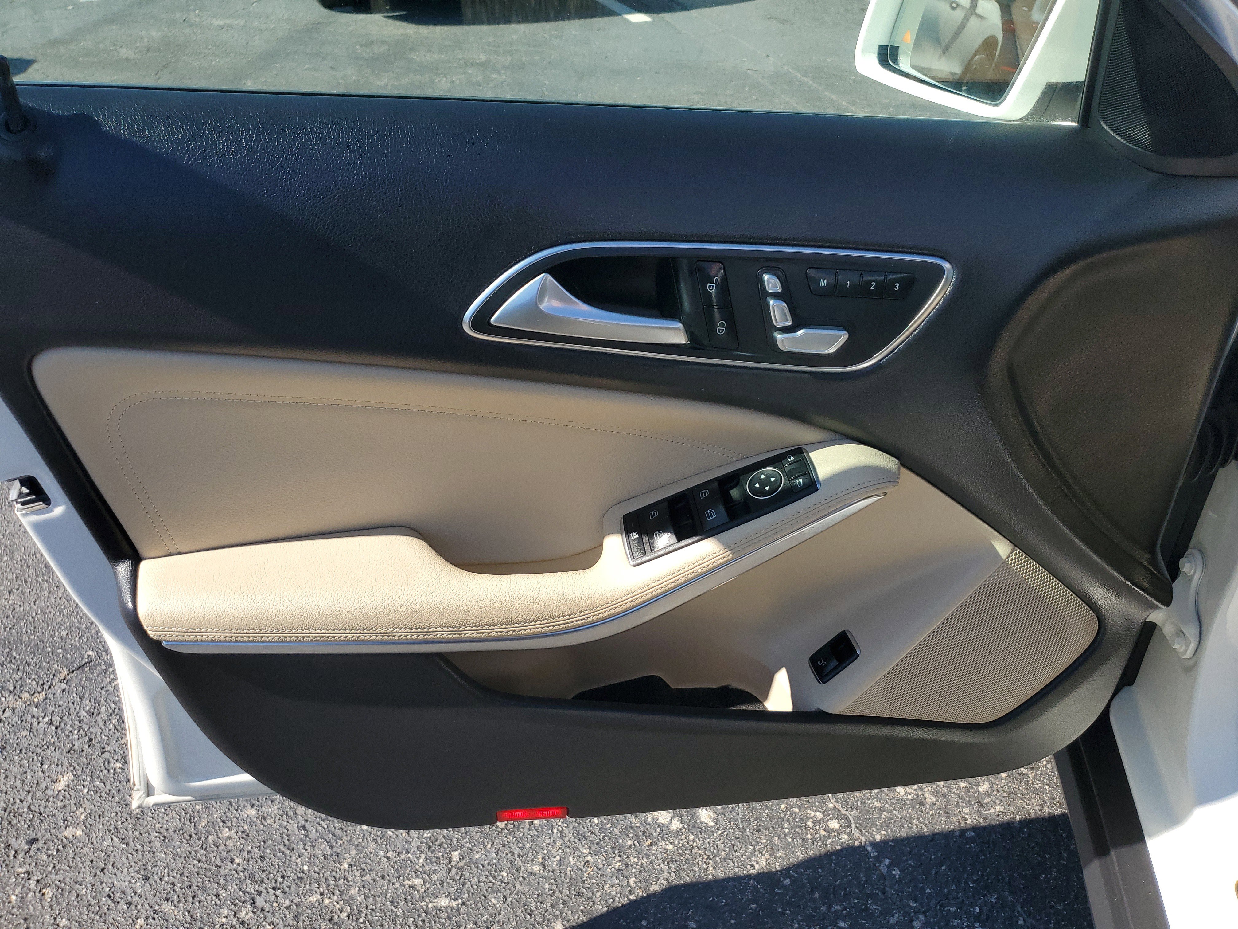 Used 2019 Mercedes-Benz GLA 250 image 21