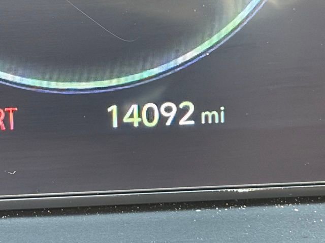 Used 2024 Hyundai Santa Cruz Night image 14