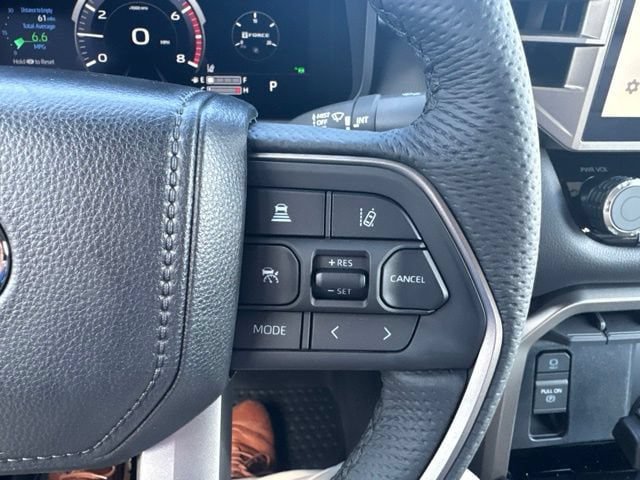 New 2026 Toyota Tundra Limited AWD/4WD image 17