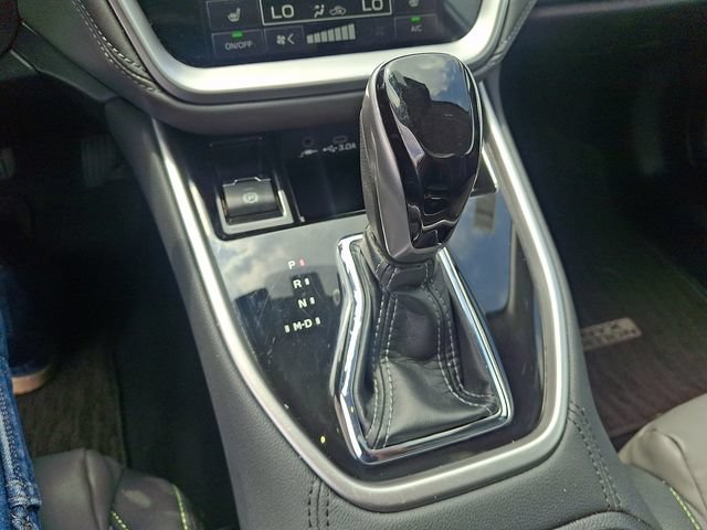 Used 2025 Subaru Outback Onyx Edition AWD/4WD image 15