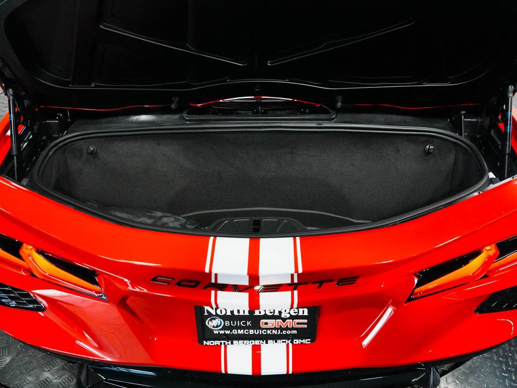 Used 2023 Chevrolet Corvette Stingray Convertible w/ Z51 Performance Package image 39