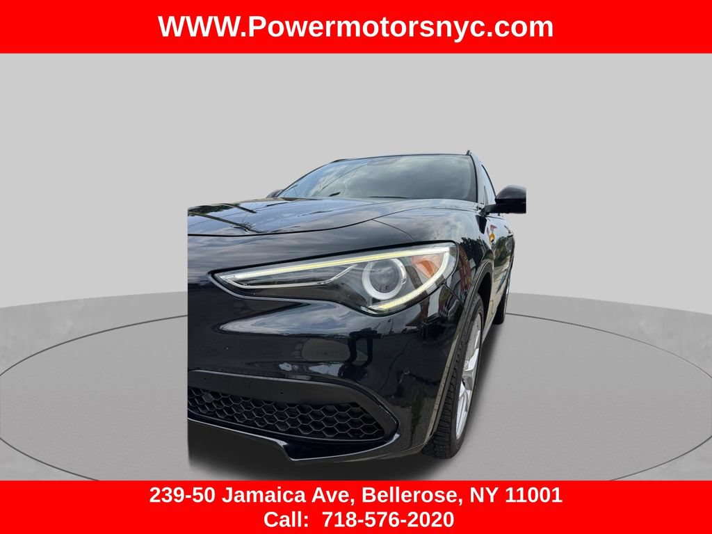 Used 2019 Alfa Romeo Stelvio Ti Sport w/ Quick Order Package 22S Sport AWD/4WD image 14