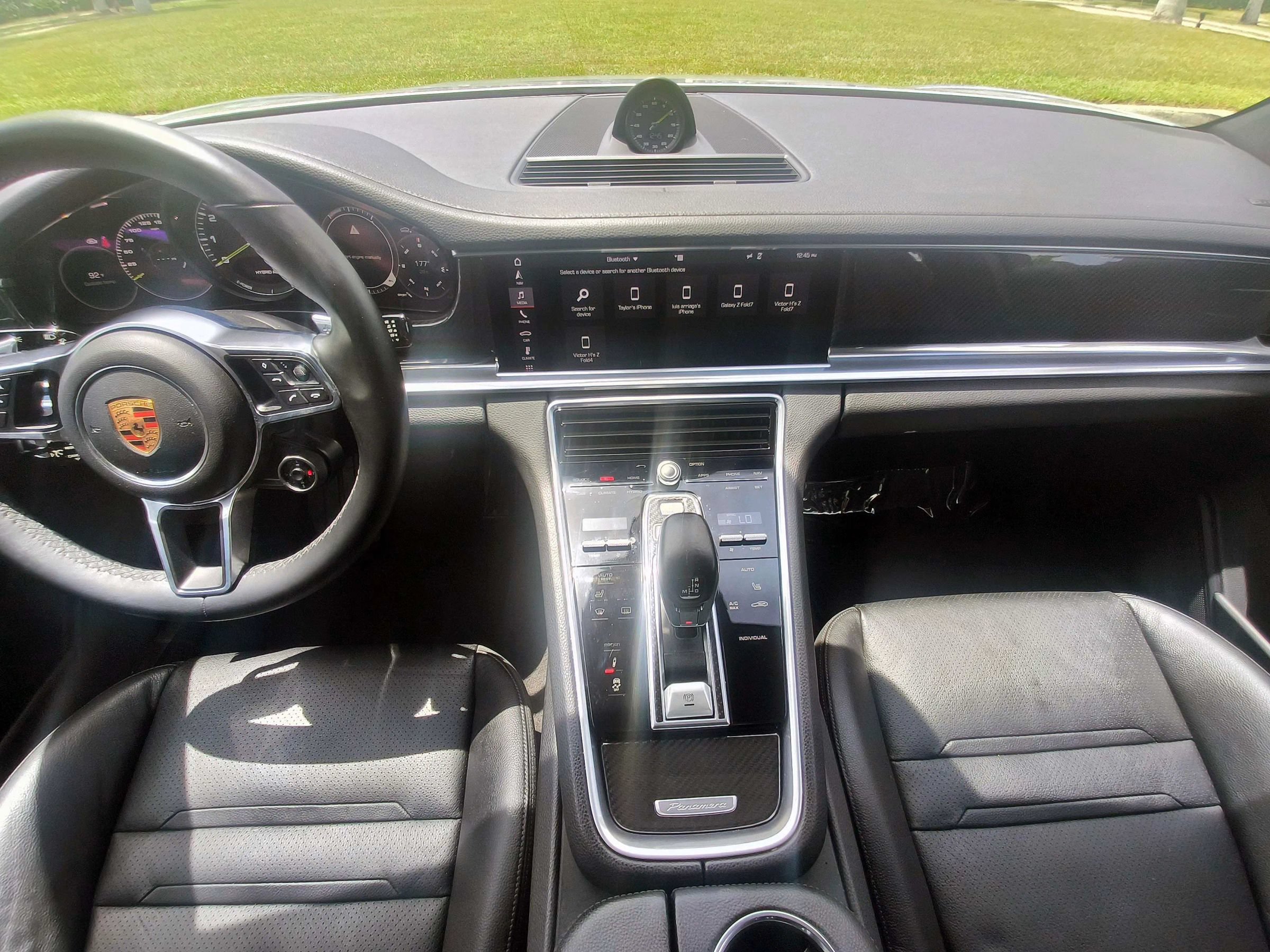 Used 2018 Porsche Panamera 4 AWD/4WD image 8