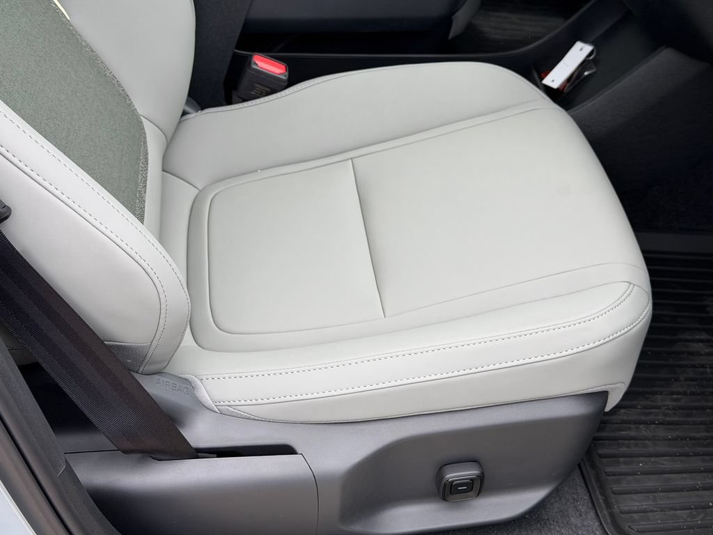 New 2026 Volvo EX30 Cross Country Ultra w/ Protection Package Premier AWD/4WD image 8
