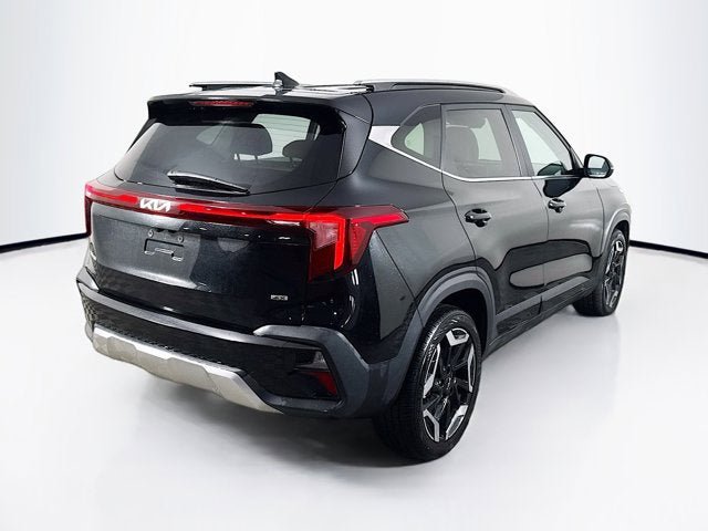 Certified 2024 Kia Seltos SX w/ SX Sunroof Package AWD/4WD image 5