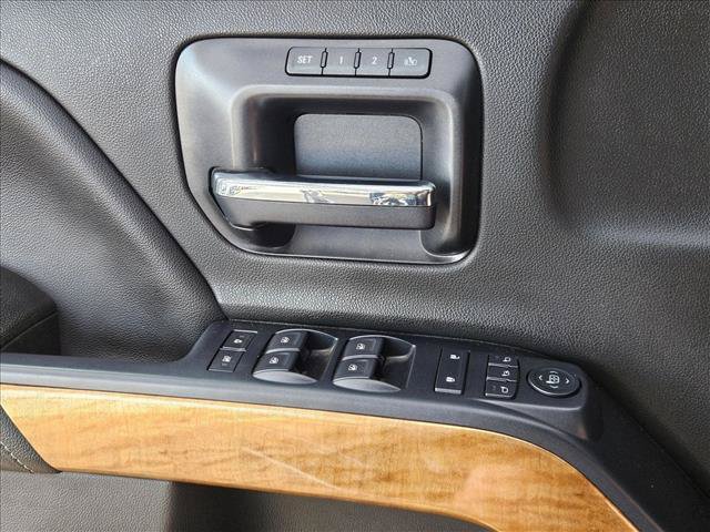 Used 2018 Chevrolet Silverado 1500 LTZ w/ Texas Edition RWD image 21