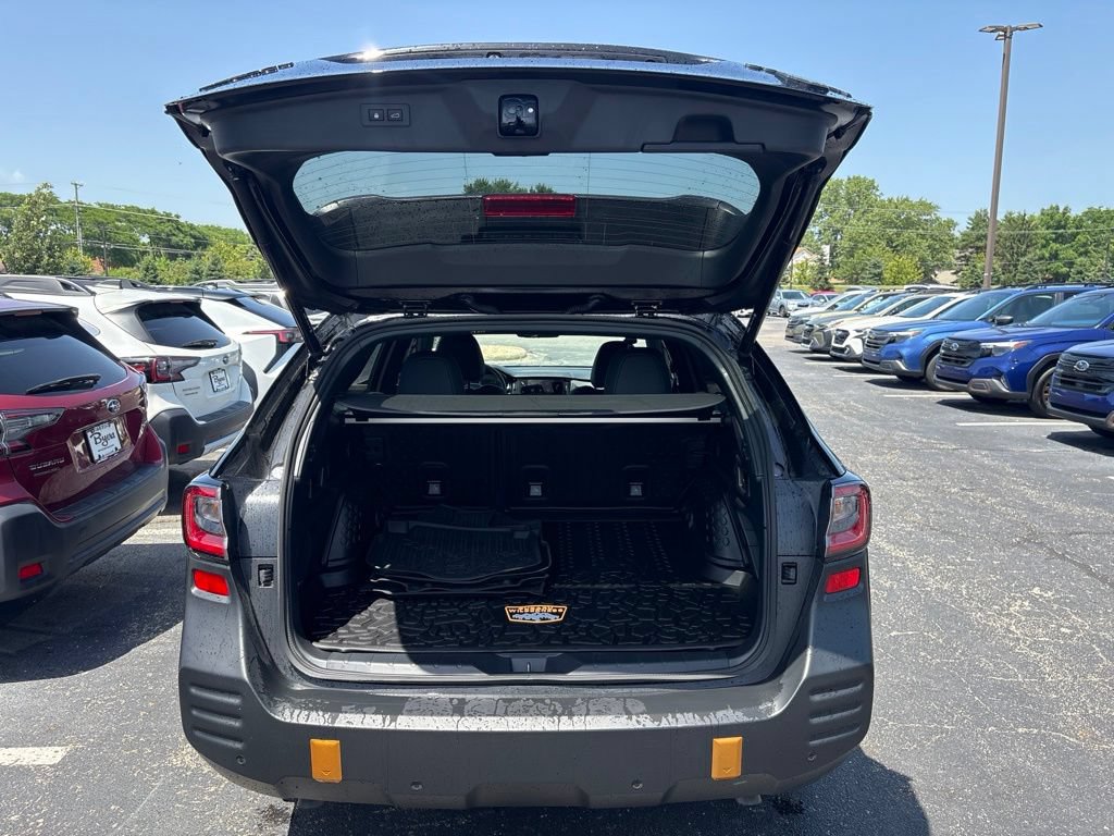 Certified 2025 Subaru Outback Wilderness AWD/4WD image 8