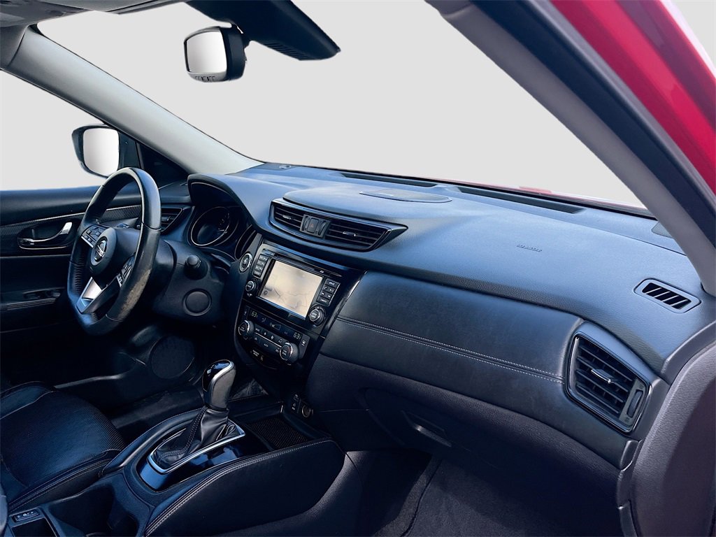 Used 2017 Nissan Rogue SL w/ SL Premium Package image 30