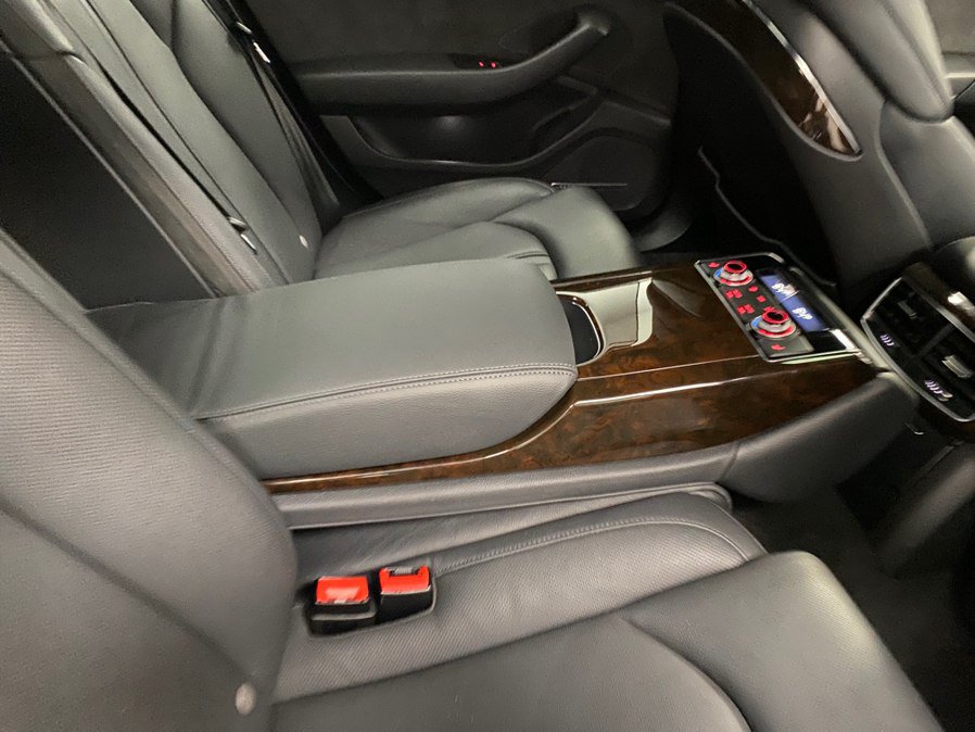 Used 2015 Audi A8 4.0T w/ Premium Package AWD/4WD image 40