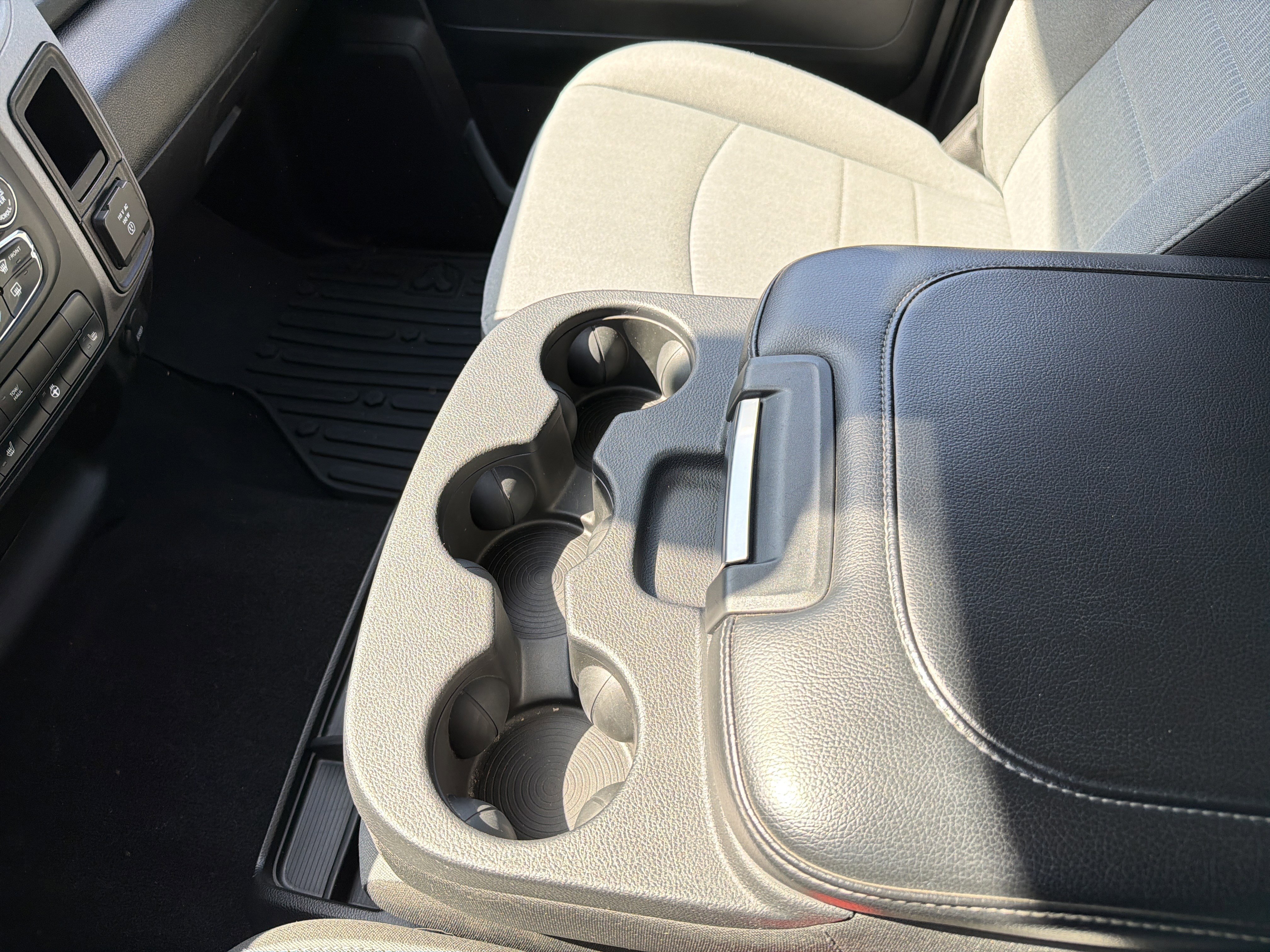 Certified 2024 RAM 1500 Tradesman w/ Tradesman SXT Package image 18