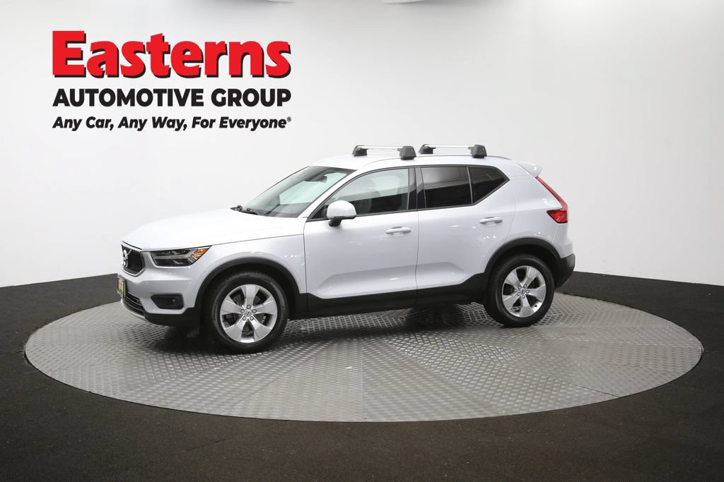 Used 2021 Volvo XC40 T4 Momentum FWD image 58
