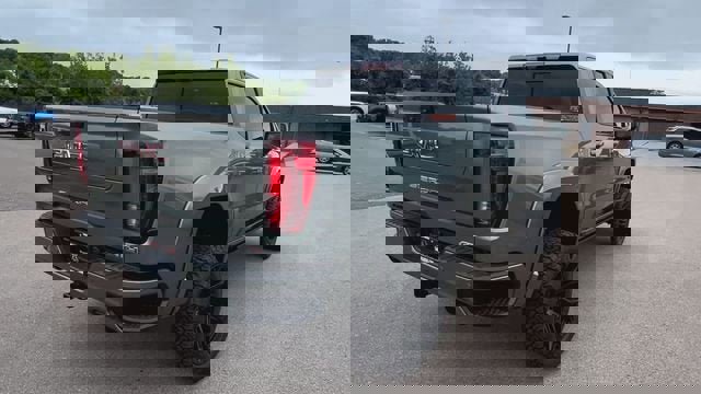 New 2025 GMC Sierra 1500 AT4 w/ AT4 Premium Package image 8
