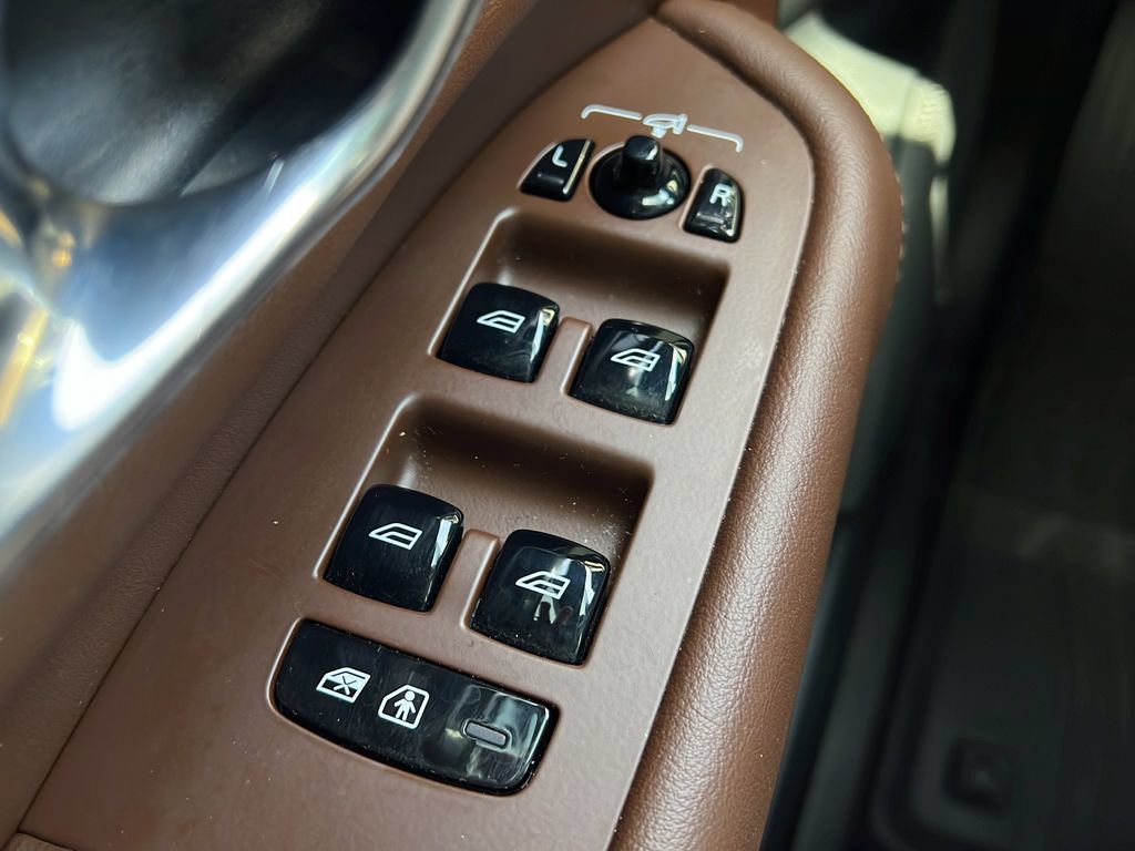 Certified 2023 Volvo XC90 B6 Plus w/ Protection Package Premier AWD/4WD image 21
