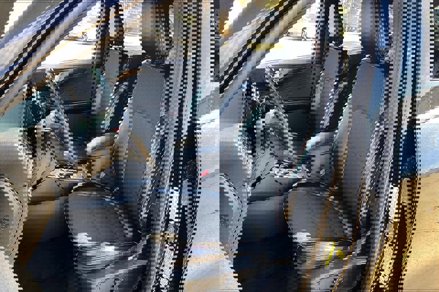 Used 2024 Ford Escape ST-Line image 15