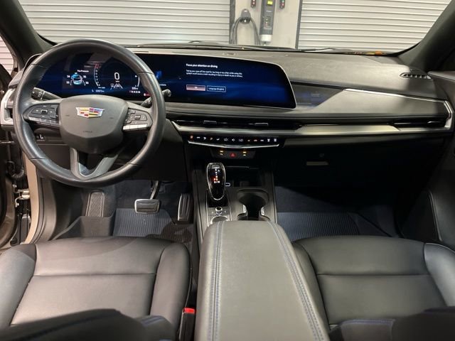 Used 2025 Cadillac XT4 Sport w/ LPO, Floor Liner Package image 18