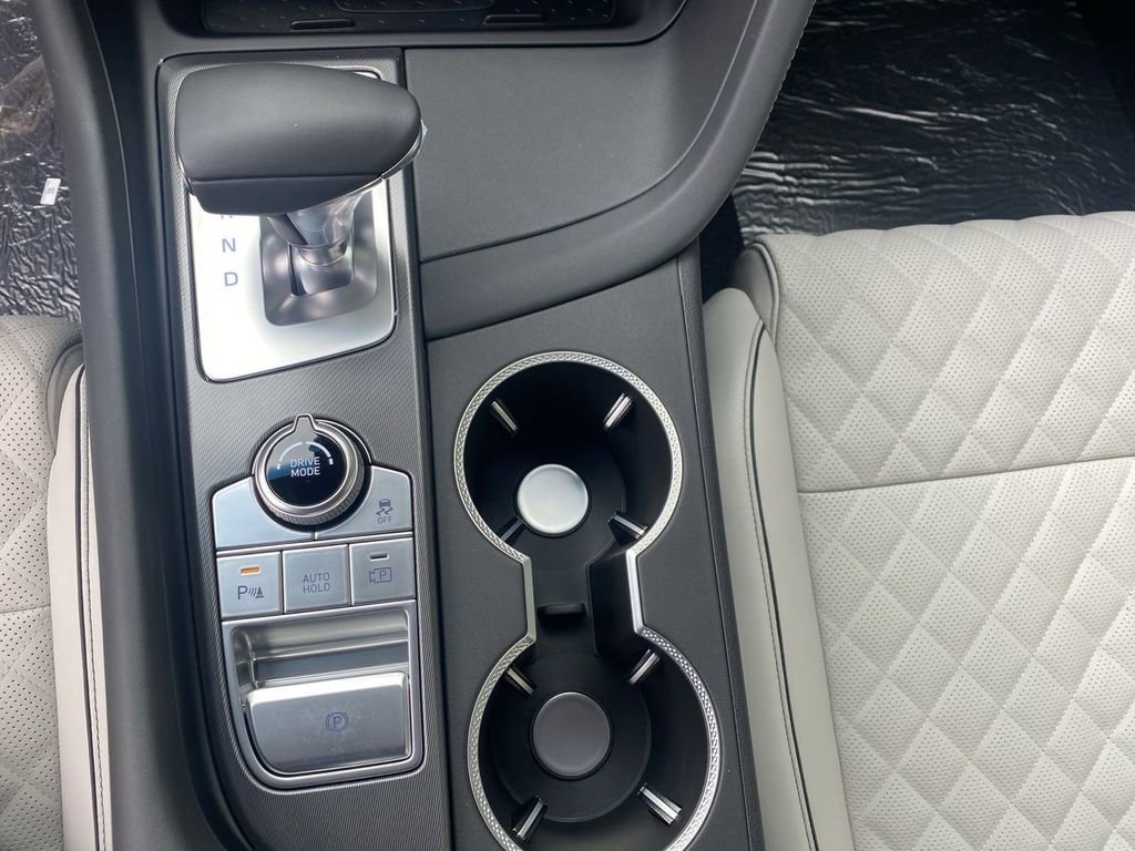 New 2025 Genesis G70 3.3T Advanced w/ Sport Prestige Package image 30