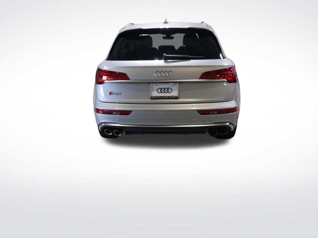 Certified 2023 Audi SQ5 Premium Plus w/ Premium Plus Package AWD/4WD image 4