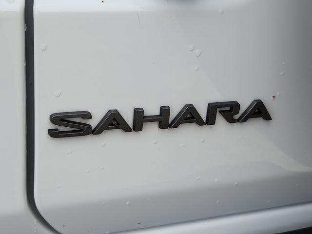 Certified 2026 Jeep Wrangler Sahara AWD/4WD image 12