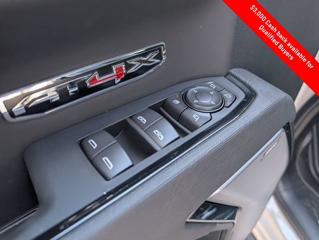 New 2026 GMC Sierra 1500 AT4X w/ LPO, Black Badging Package AWD/4WD image 17