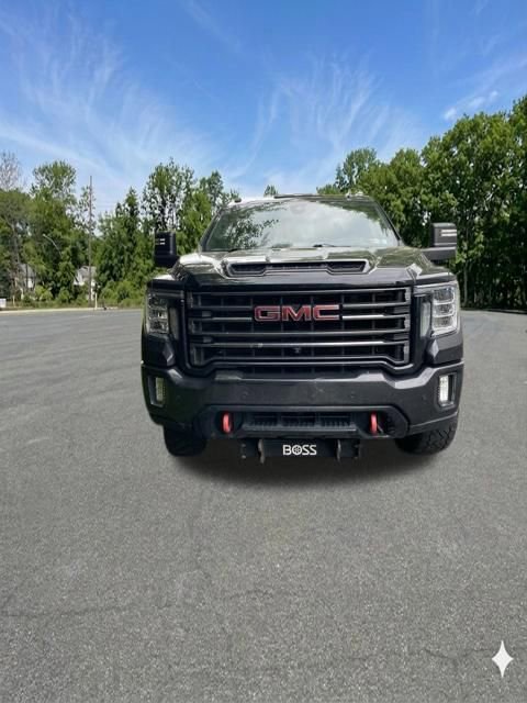 Used 2020 GMC Sierra 2500 AT4 w/ AT4 Premium Package AWD/4WD image 3