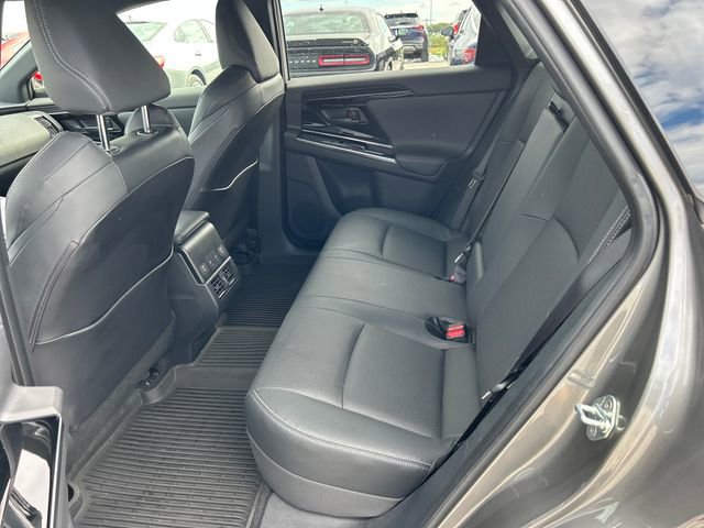Used 2023 Subaru Solterra AWD image 34