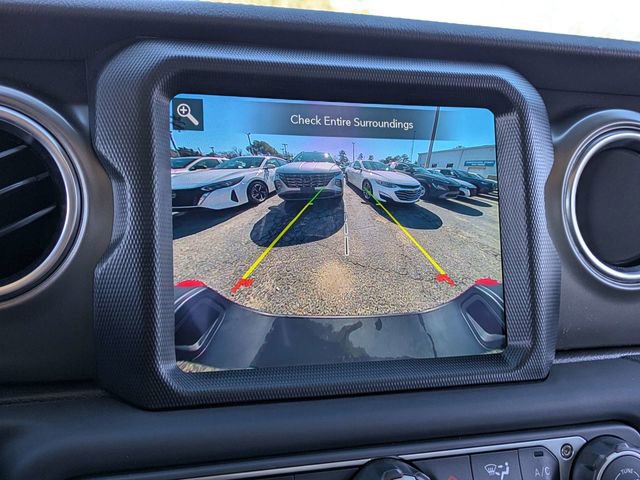 Used 2023 Jeep Gladiator Rubicon w/ LED Lighting Group image 19