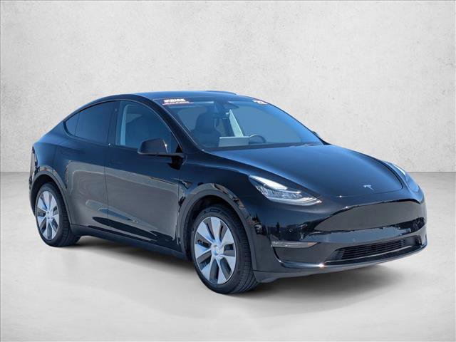 Used 2022 Tesla Model Y Long Range AWD/4WD image 3
