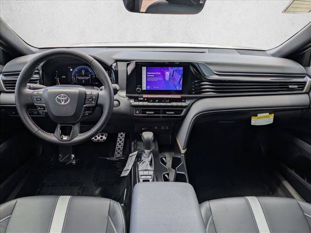 New 2026 Toyota Camry Hybrid FWD image 14