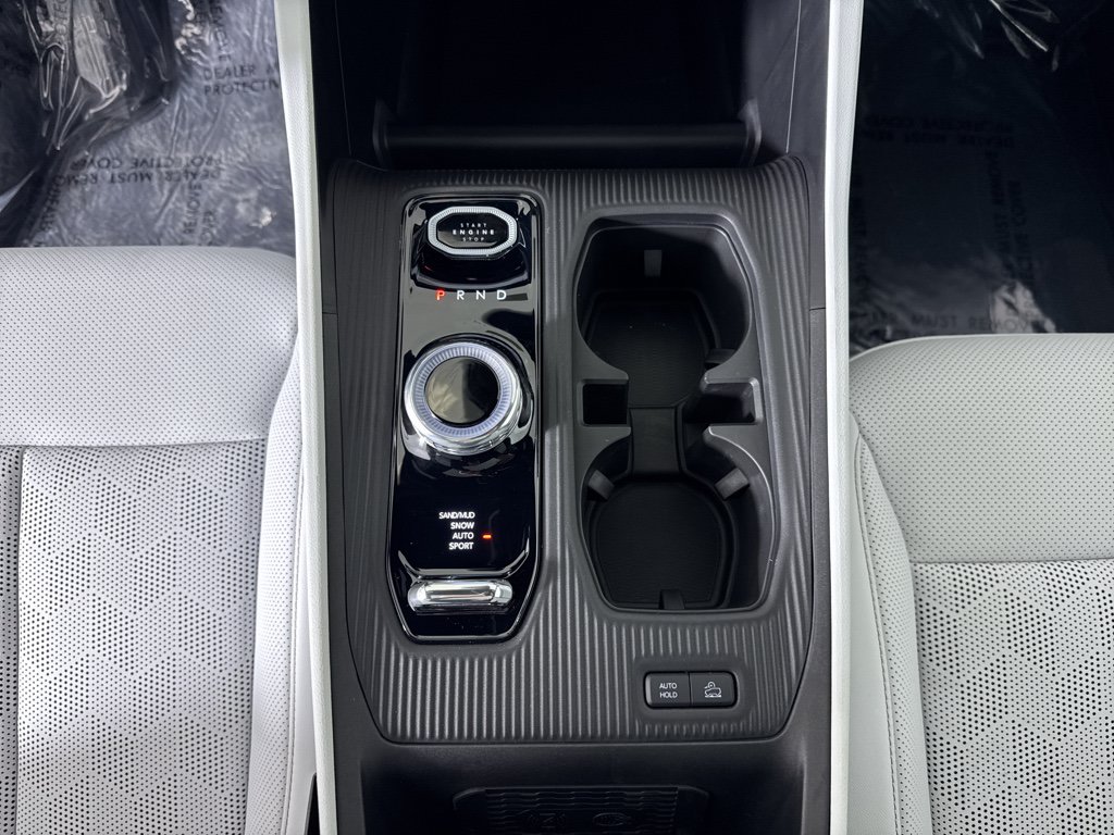 New 2026 Jeep Cherokee Overland w/ Advanced Pro Tech Group AWD/4WD image 25