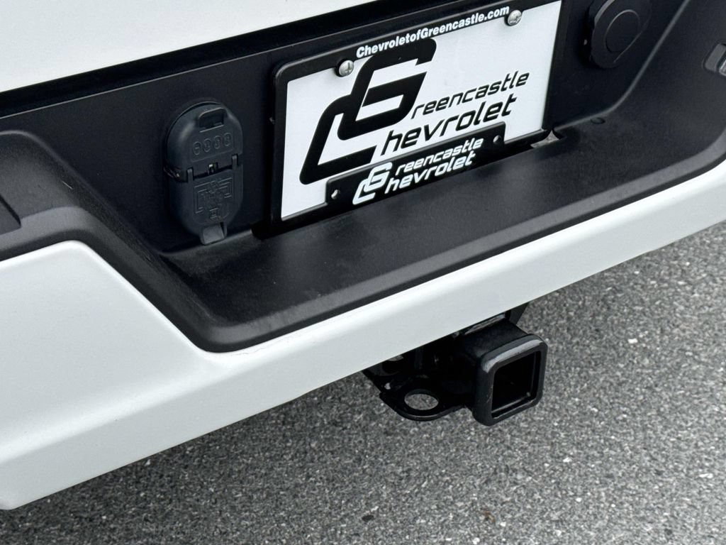 Used 2024 GMC Sierra 1500 Elevation w/ LPO, Elevation Black Package AWD/4WD image 19