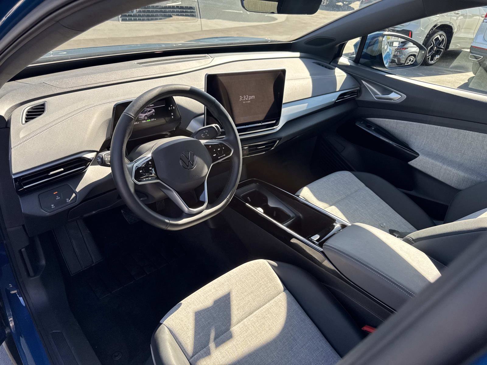 Certified 2025 Volkswagen ID.4 Pro image 16