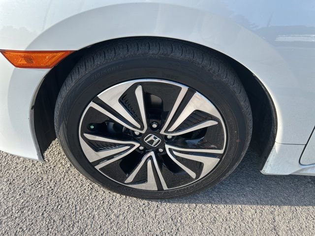 Used 2017 Honda Civic EX-T image 19