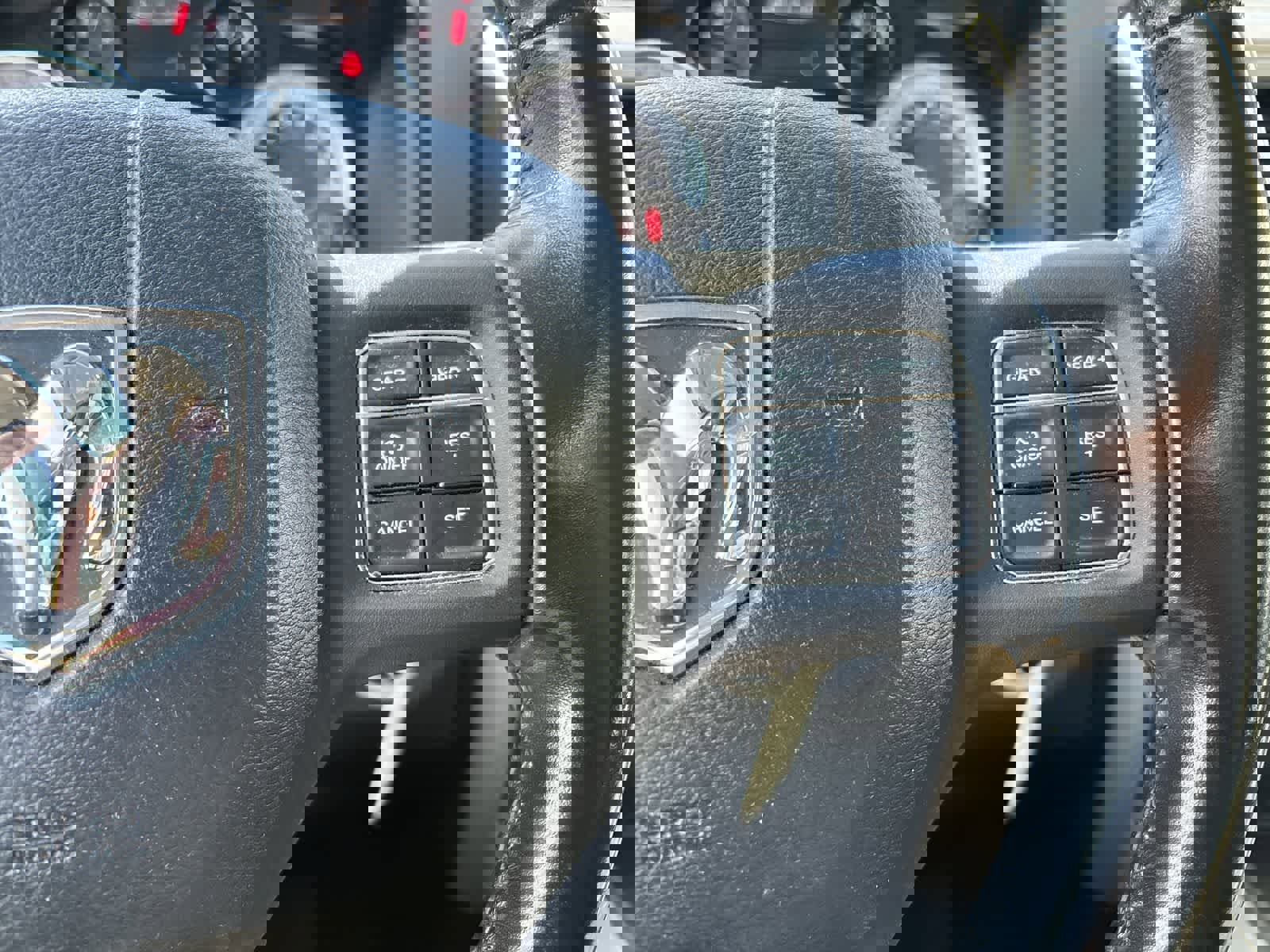 Used 2020 RAM 1500 Classic Warlock w/ Luxury Group image 10