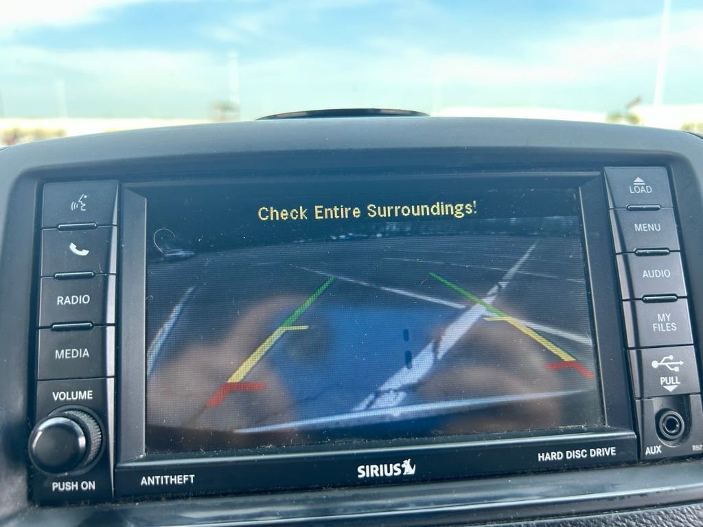 Used 2013 Chrysler Town & Country S FWD image 27