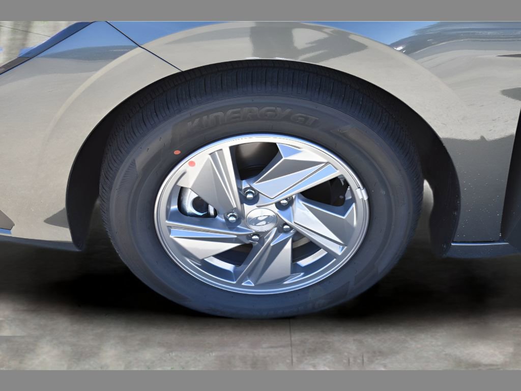 New 2026 Hyundai Elantra SE image 7
