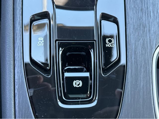 New 2026 Lexus RZ 450e AWD image 32