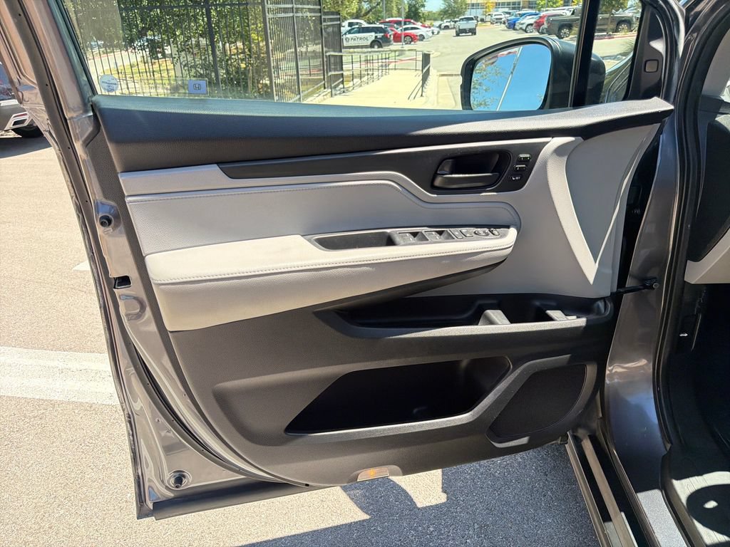 Used 2018 Honda Odyssey EX-L image 15