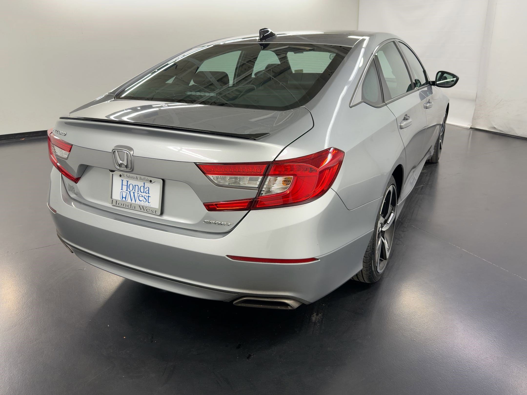 Certified 2022 Honda Accord Sport image 9