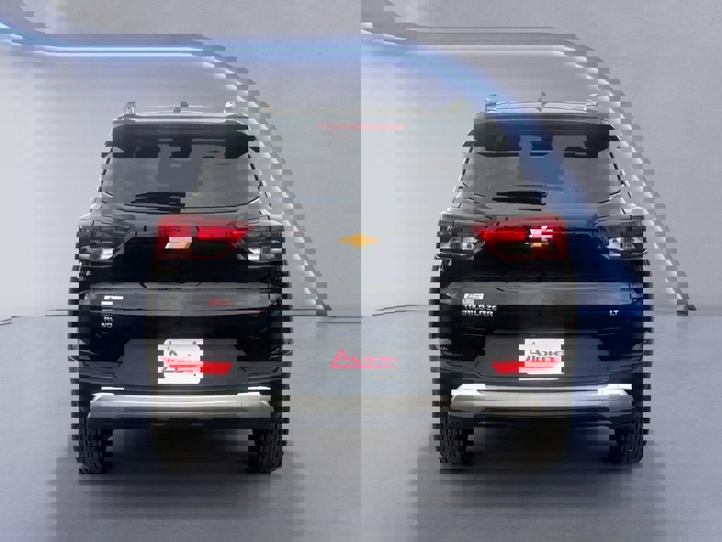 Used 2025 Chevrolet TrailBlazer LT image 4