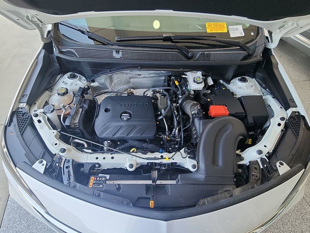 Certified 2023 Buick Encore GX Essence w/ Experience Buick Package FWD image 28